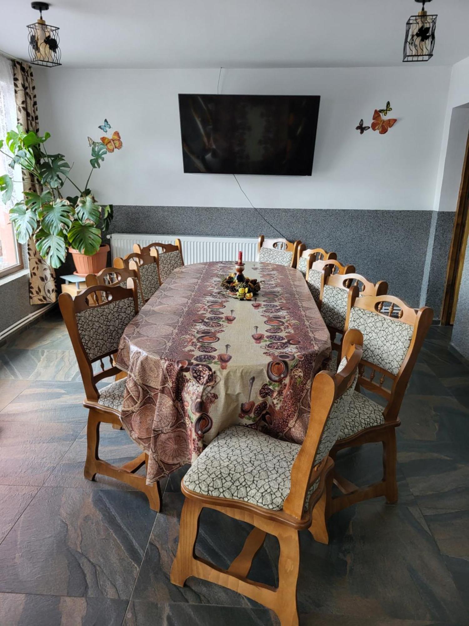 Вилла Casa Raraului Кымпулунг-Молдовенеск Экстерьер фото